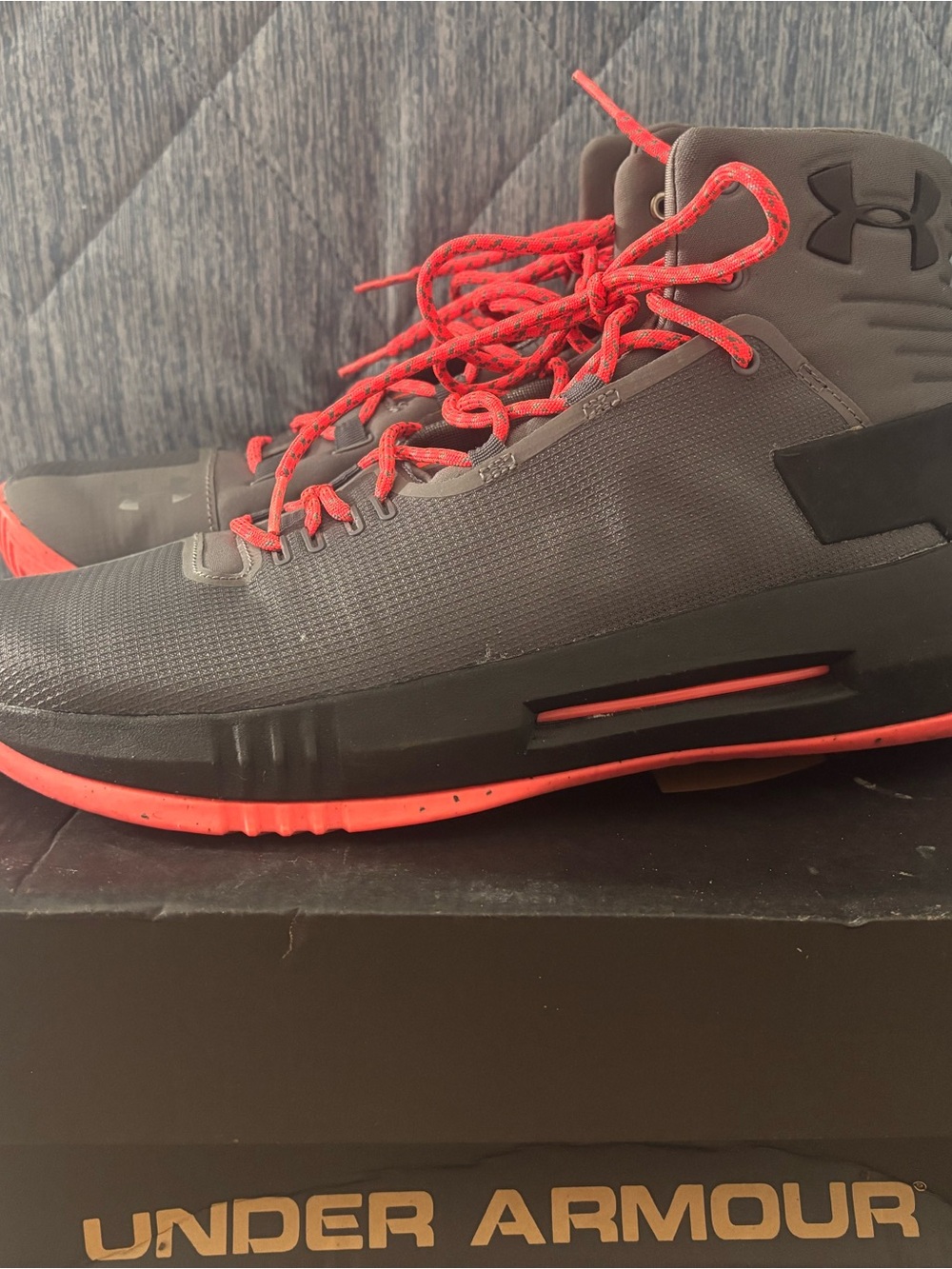 Under Armour Drive 4 Athletic Shoes